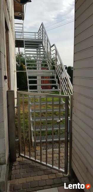 Tarasy i schody na konstrukcji stalowej