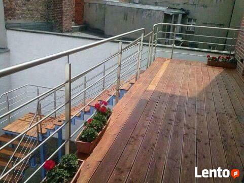 Tarasy i schody na konstrukcji stalowej