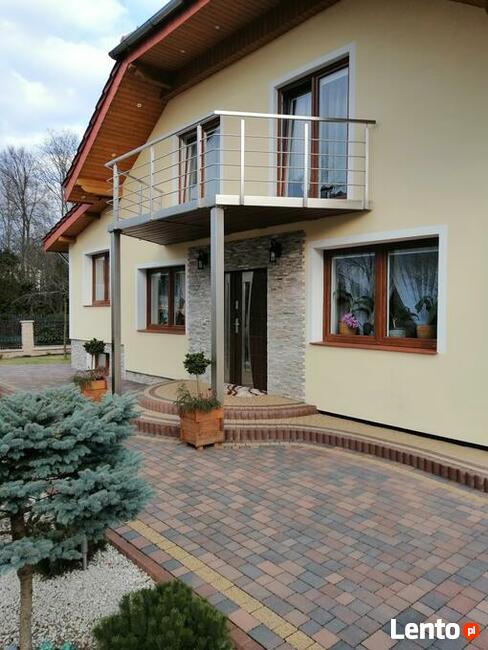 Tarasy i schody na konstrukcji stalowej