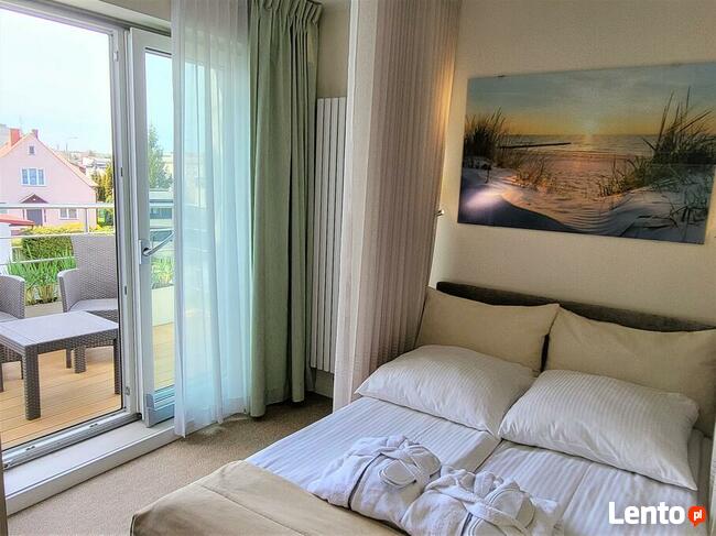 Studio dla 2 osoby z pięknym baldachimem nad łóżkiem-Wł