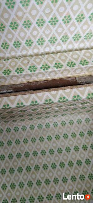 Walizka podróżna z lat 60 tych.