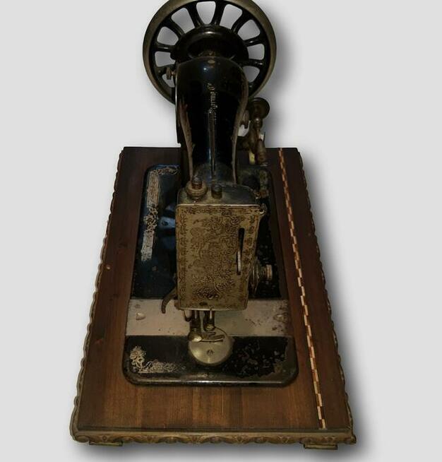 Stara maszyna do szycia Singer