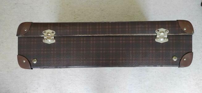 Walizka podróżna z lat 60 tych.