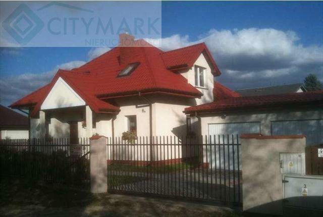 Dom Łomianki Dziekanów Polski