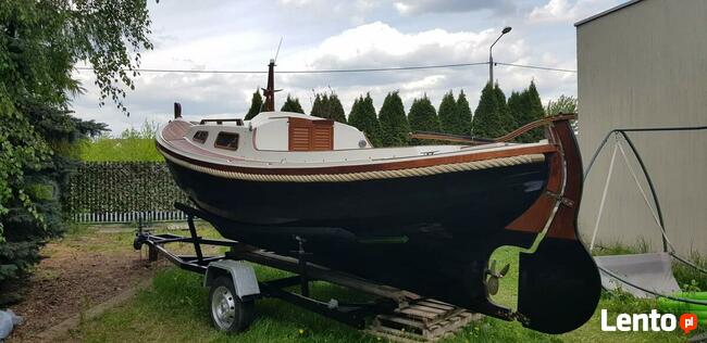 Sprzedam łódz z napędem elektrycznym Viva pestige cabin 600
