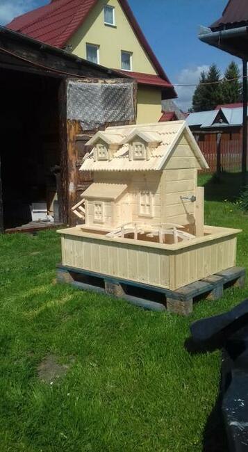 piękny młyn wodny z wiatrakiem.1600 zł