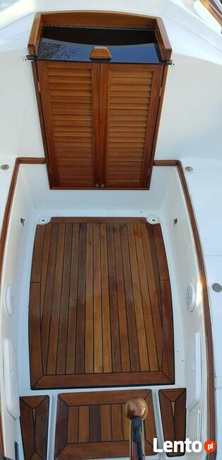 Sprzedam łódz z napędem elektrycznym Viva pestige cabin 600
