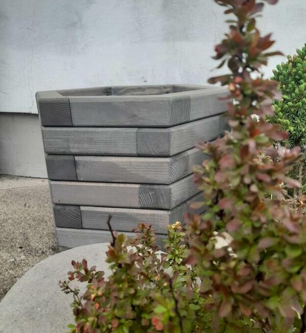 Donica drewniana sosnowa SZEŚCIOKĄTNA