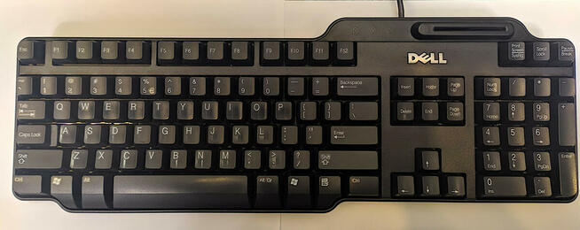 Klawiatura komputerowa DELL USB z czytnikiem kart