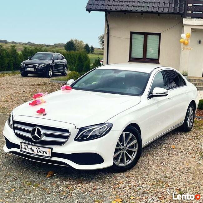 Auto do ślubu Mercedes E klasa