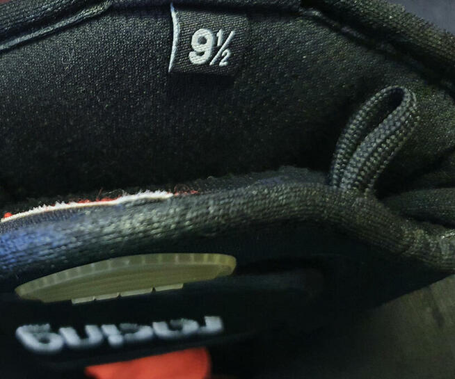 Sprzedam rękawice REUSCH racing.