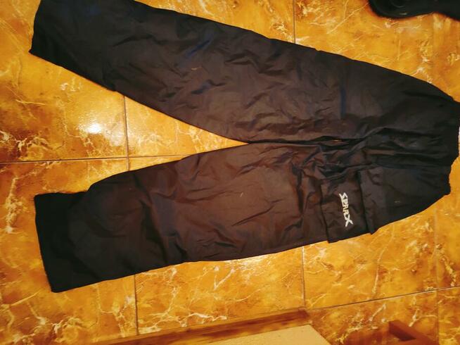 Kombinezon przeciwdeszczowy