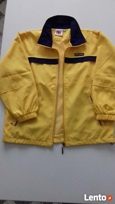 Kurteczka przeciwdeszczowa, rozm. 146 (8), do sprzedania