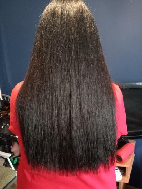 Prostowanie i przedluzanie Włosów, paznokcie