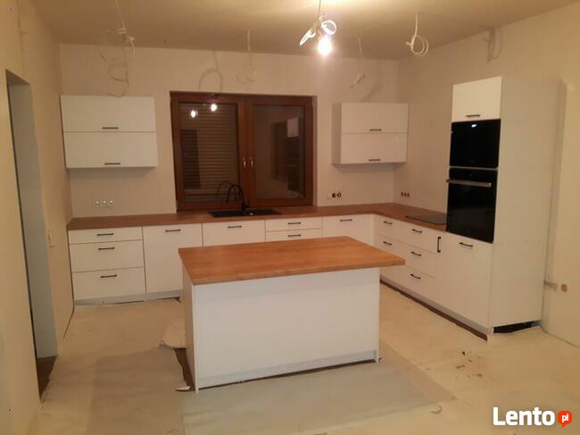 WYMIANA FRONTÓW I BLATÓW KUCHENNYCH, NAPRAWA MEBLI