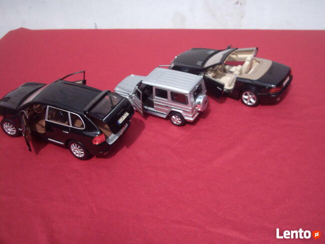 Model Porsche Ceyene Skala 1/18,Mercedes 500 SL Mercedes G