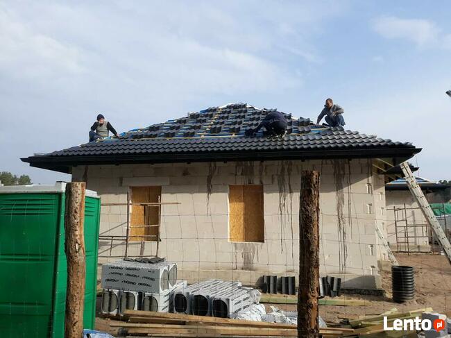 Dachy, Więźby, pokrycia dachowe