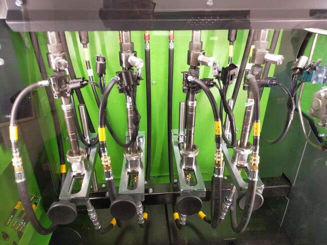 Dci 700 Bosch stół probierczy Bosch tester wtryskiwaczy