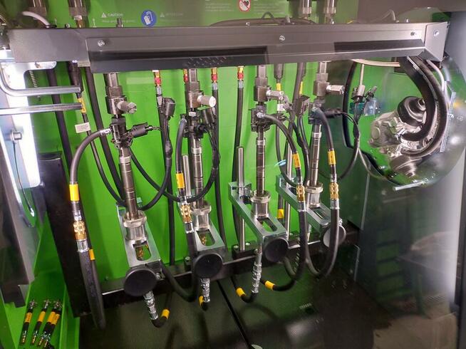 Dci 700 Bosch stół probierczy Bosch tester wtryskiwaczy