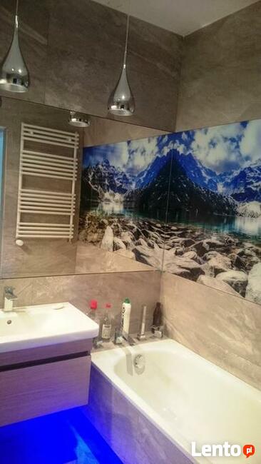 Szklarz Panele szklane z grafiką , szkło do łazienki, lacobel