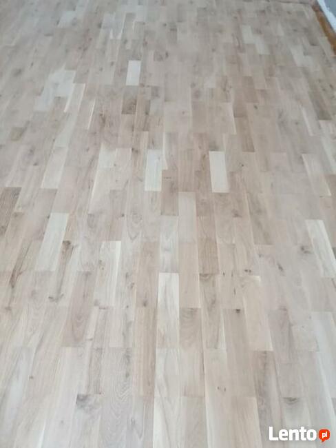 Cyklinowanie renowacja podłogi parkietu schodów