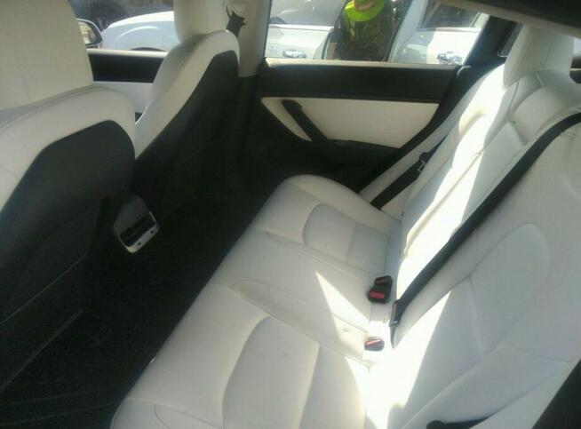Tesla Model 3 Mid Range, 2019, od ubezpieczalni
