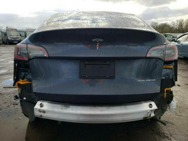 Tesla inny Y, 2021, Long Range, od ubezpieczalni