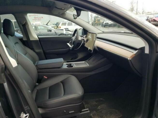 Tesla inny Y, 2021, Long Range, od ubezpieczalni