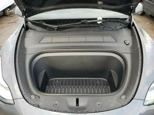 Tesla inny Y, 2021, Long Range, od ubezpieczalni