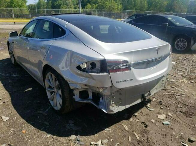 Tesla Model S 90D, 2017, od ubezpieczalni