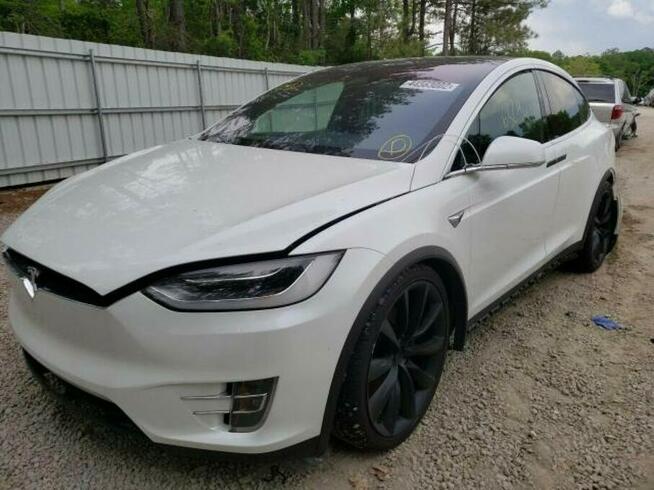 Tesla Model X 90D, 2016, od ubezpieczalni