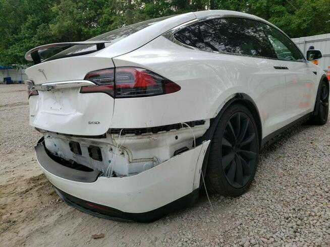 Tesla Model X 90D, 2016, od ubezpieczalni