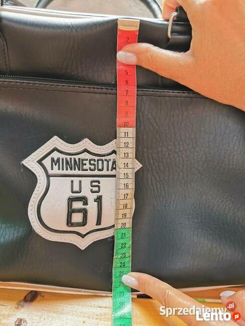 Torba na laptop turystyczna sportowa na pasek Jak nowaUNISEX