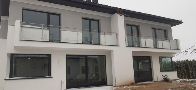 BALUSTRADY, POCHWYTY