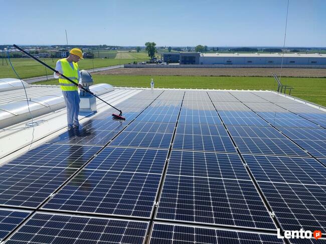 Mycie paneli fotowoltaicznych