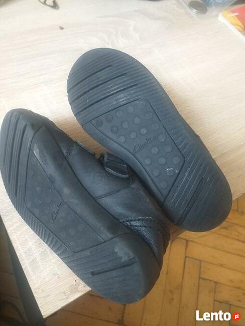 Buciki dziecięce Clarks