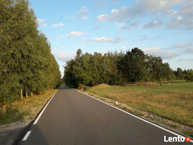 Działka budowlana 1000 m2, pod lasem, blisko Mazur