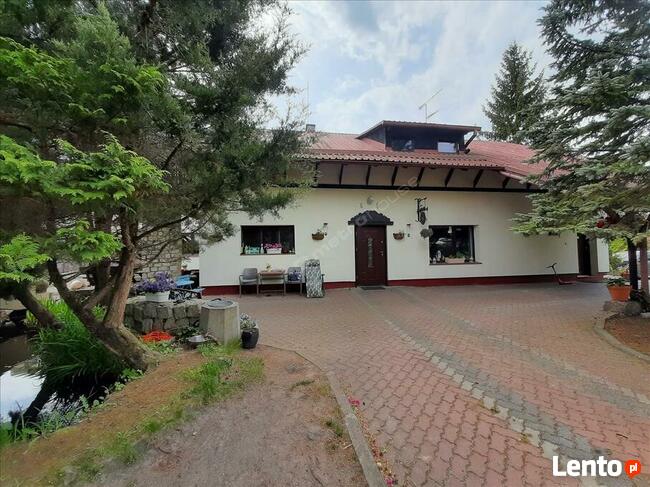 Na sprzedaż siedlisko - obiekt w miejscowości Dąbrówno.