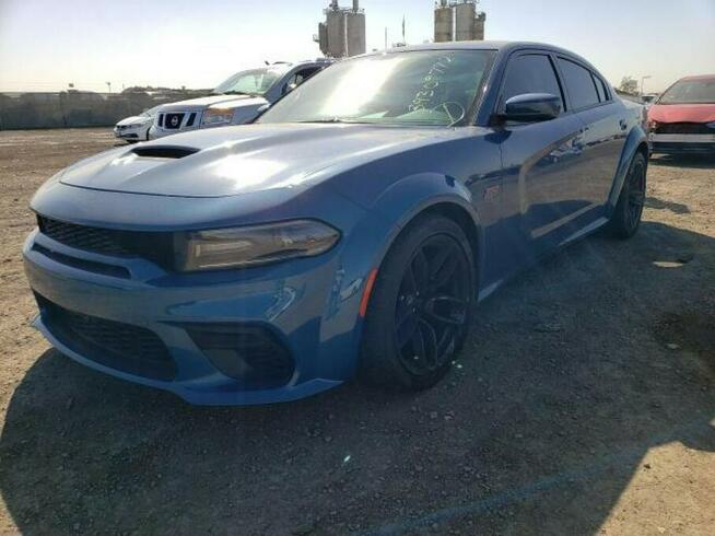 Dodge Charger 2020, 6.4L, porysowany lakier