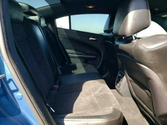 Dodge Charger 2020, 6.4L, porysowany lakier