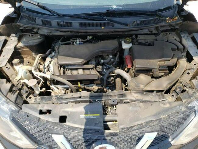 Nissan Qashqai 2017, 2.0L, po gradobiciu