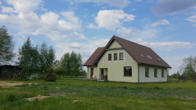 Sprzedam dom 220 m w zielonej miejscowości Urzut