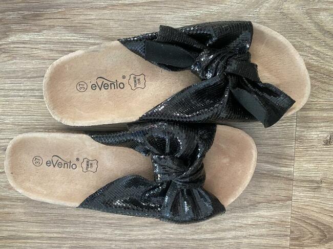 Czarne klapki na lato 37!