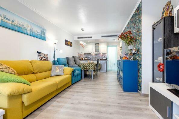 Mieszkanie z basenem Hiszpania, flipping, okazja, inwestycja