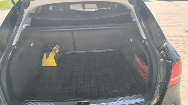 Audi A4 B8 Avant 2.0 TDI 143 KM 2011 rok