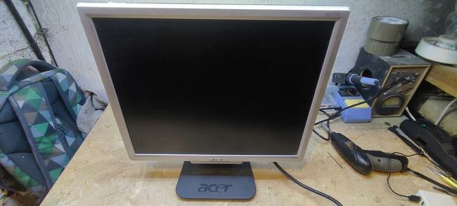 Monitor Acer stan idealny