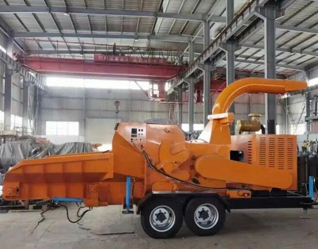 2026 rok NOWY Rębak MAXUS 320 KM 7000kg/h