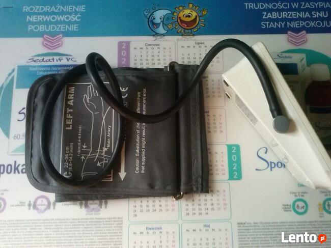 Ciśnieniomierz elektroniczny, przedramienny, samopompujący.