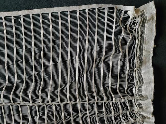 Firanka biała 265 x 200 z żabkami -stan bardzo dobry !-NOWA