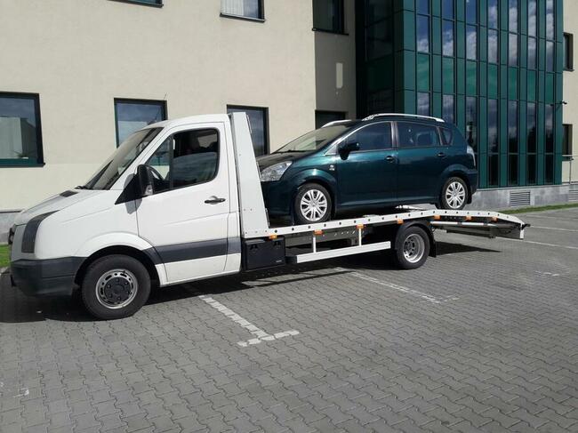 Auto Laweta 24/7 Transport Maszyn Holowanie Pomoc Drogowa